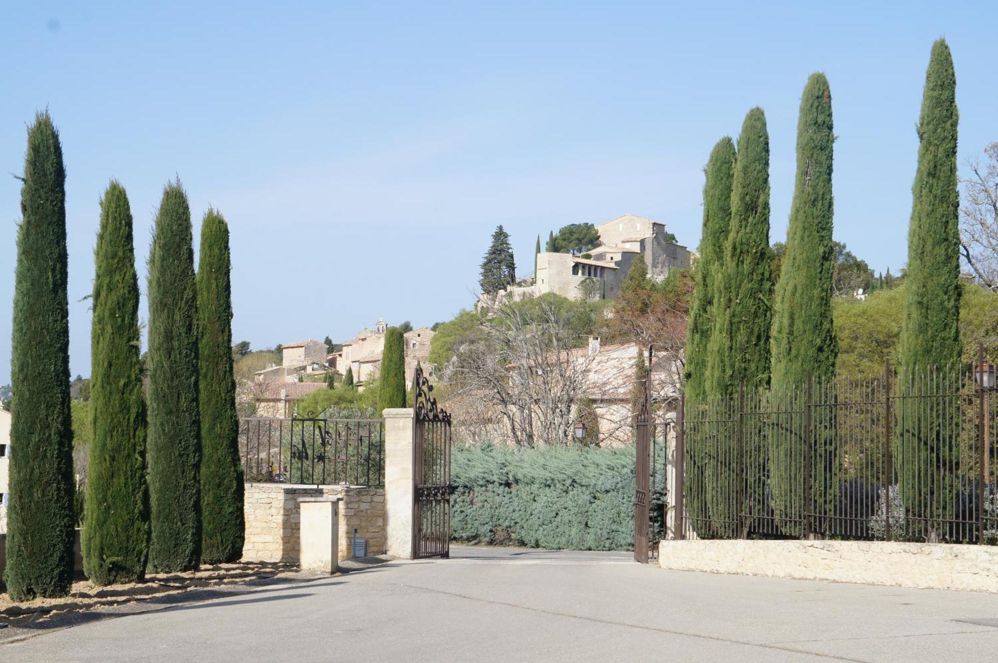 La Bergerie Hotel Joucas Bagian luar foto