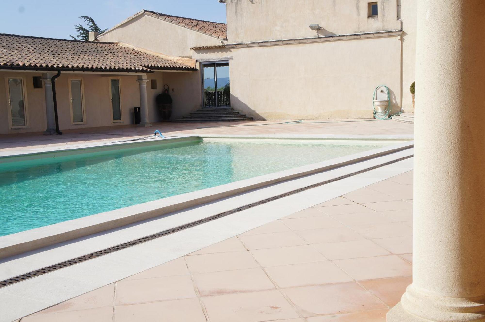 La Bergerie Hotel Joucas Bagian luar foto