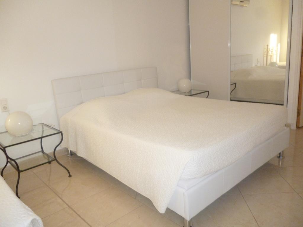 La Bergerie Hotel Joucas Bagian luar foto